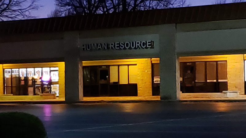 Agencias de empleo en Springfield, (Missouri) – Mejores oficinas de trabajo cerca de ti - AF1QipMd9wxfsI04vQjoWVhWmvgjQOknsFVgBO3krLNuw800 H500 K No