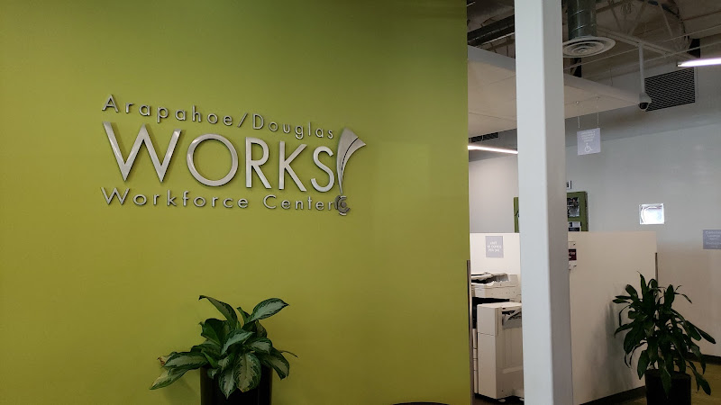 Agencias de empleo en Aurora, (Colorado) – Mejores oficinas de trabajo cerca de ti - AF1QipMul5ajzUI4hmd157TiKWb8x Ay5gZyQTYb5s8Qw800 H500 K No