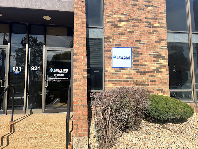 Agencias de empleo en St Louis, (Missouri) – Mejores oficinas de trabajo cerca de ti - AF1QipNmjXjH2U9AbYesw55dkZwNKqgAeakB6fgoGxmlw800 H500 K No