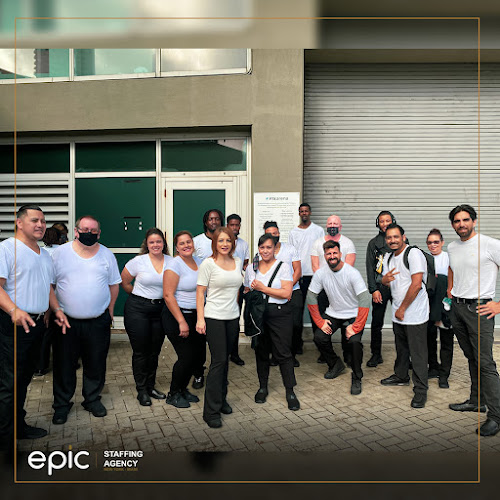 Agencias de empleo en Manhattan, (New York City) – Mejores oficinas de trabajo cerca de ti - AF1QipNq8i3cRm2An1Yxkyc5dJuX8vEY8Dd2Hh3eDIfZw800 H500 K No