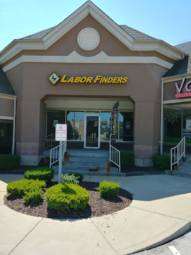 Agencias de empleo en St Louis, (Missouri) – Mejores oficinas de trabajo cerca de ti - AF1QipNqW1sjEUknO7HceE2eDZx385tJaIflNH4MQ4y W800 H500 K No