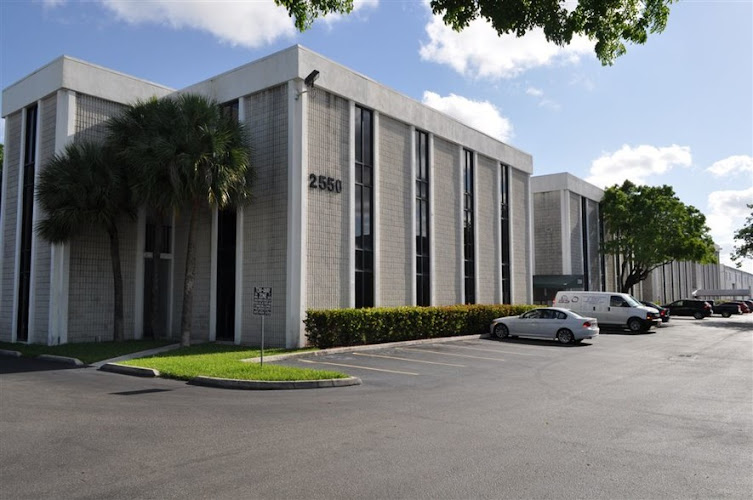 Agencias de empleo en Doral, (Florida) – Mejores oficinas de trabajo cerca de ti - AF1QipO8AitBgEyDvZDqrpkiHDn Crl9 8Oev8lJUy4w800 H500 K No