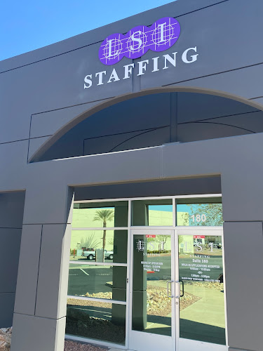 Agencias de empleo en Henderson, (Nevada) – Mejores oficinas de trabajo cerca de ti - AF1QipOAnakzUaPMbJyQeLnHH Ib5lLd5GX14bJC1VUw800 H500 K No