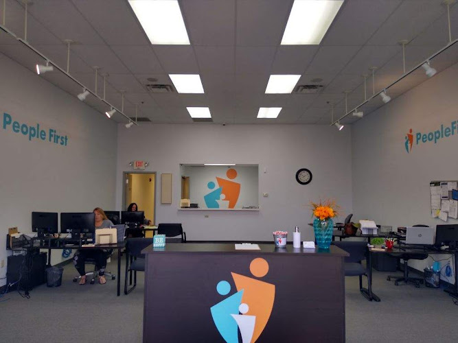 Agencias de empleo en Dayton, (Ohio) – Mejores oficinas de trabajo cerca de ti - AF1QipOGcz1ikPxye26miMFuD6qAYZHuMpngMqpaJNNYw800 H500 K No