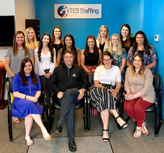 Agencias de empleo en Rochester, (New York) – Mejores oficinas de trabajo cerca de ti - AF1QipPYQHp307sZ8gonjBvkrfbBhk33g3FvllA1PDvIw800 H500 K No